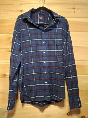 UNTUCKit Blue Plaid Casual Button-Down Shirt